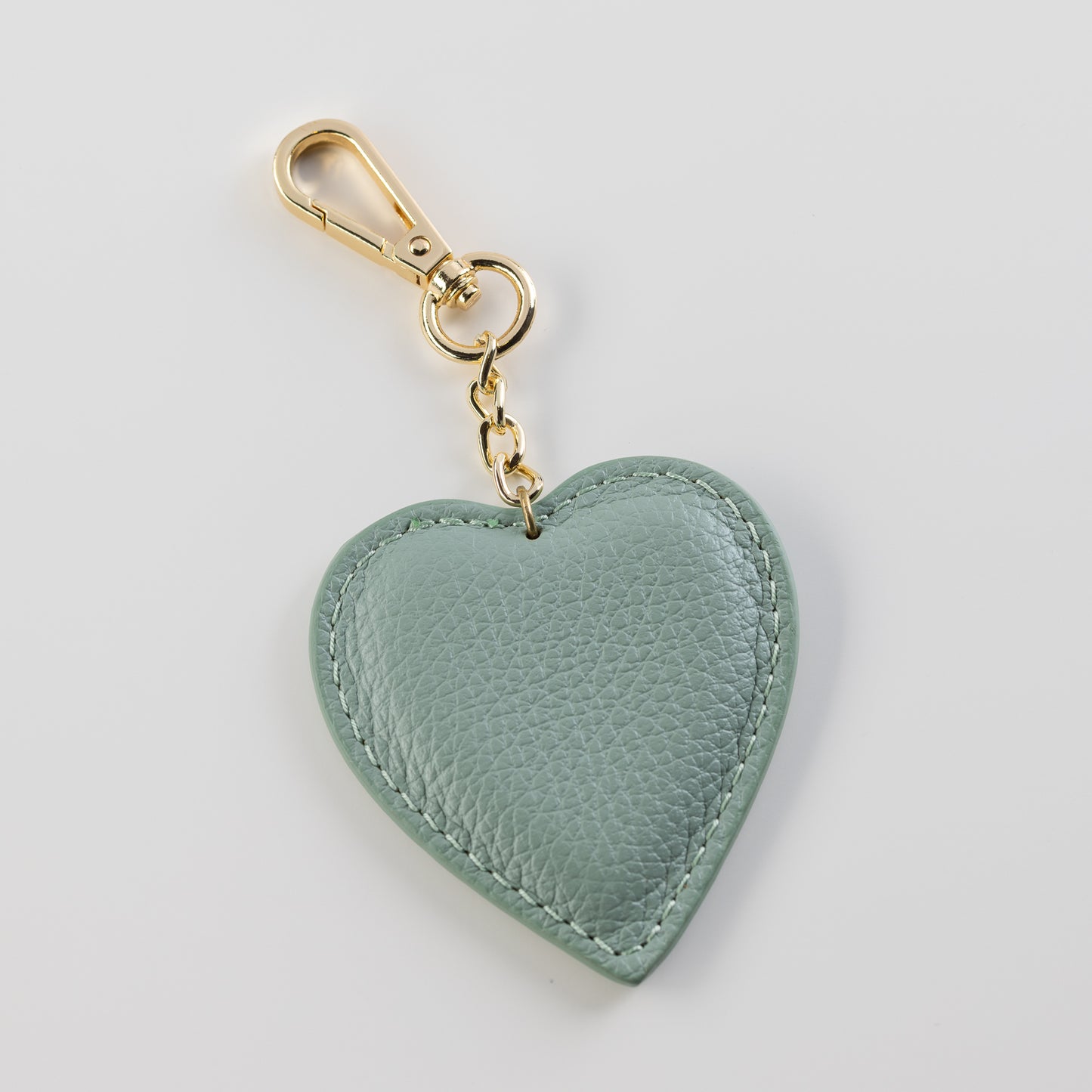 Kľúčenka srdiečko z pravej kože